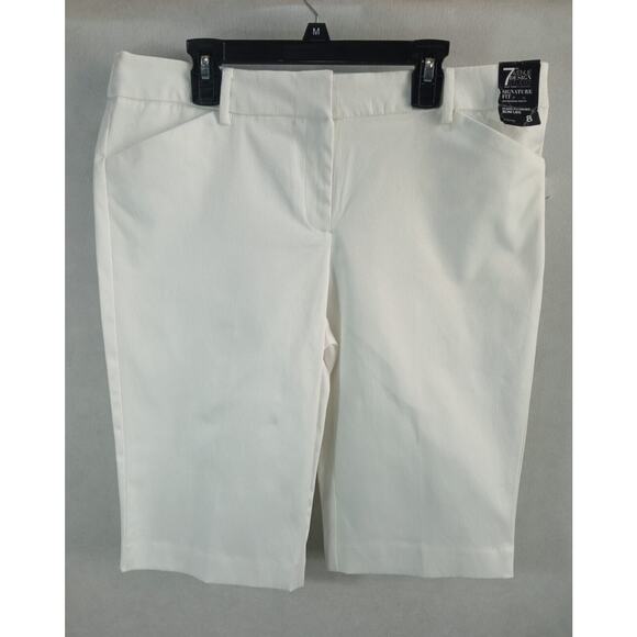 New York & Co Women's BERMUDA SHORT - SIGNATURE - WHITE - 7TH AVENUE Size 8 NEW - Picture 2 of 7